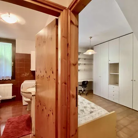 Casa Oleandro Calceranica Al Ospitar Apartment Calceranica al Lago
