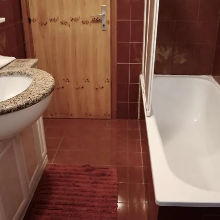Casa Oleandro Calceranica Al Ospitar Apartment