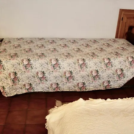 Casa Oleandro Calceranica Al Ospitar *